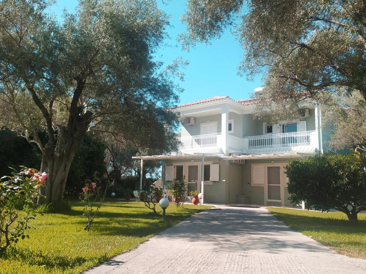 Elaia - Apartments & Studios Lefkada City Екстер'єр фото